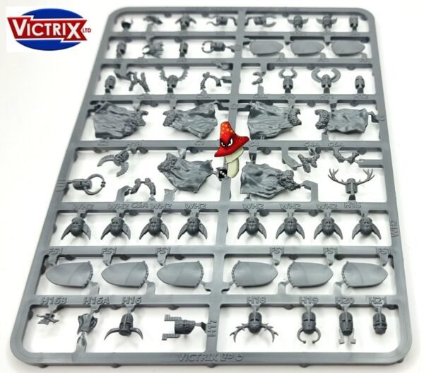 Victrix Medieval & Fantasy Heads, Cloaks & Shields 28mm 1:56 1 X Plastic Sprue - Image 8