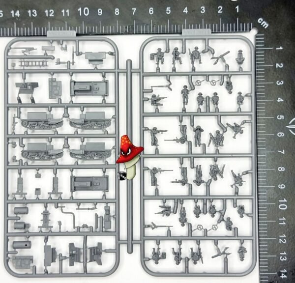 Victrix 2 x Universal Carriers  12mm 1:144 scale WWII 1 x sprue loose VG12031 - Image 2