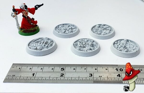 32mm x 5 Skulls & Bones Recessed Round Resin bases bone piles chaos undead 40k