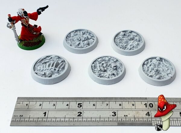 32mm x 5 Skulls & Bones Recessed Round Resin bases bone piles chaos undead 40k - Image 6