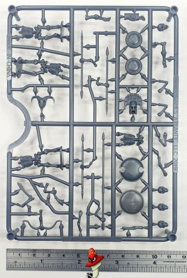 Classic Fantasy Skeleton Warriors Wargames Atlantic 28mm 1/56 1 sprue unboxed - Image 3