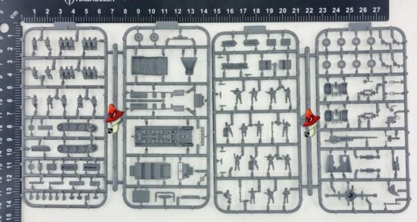 Victrix German 88mm Gun and Sd.Kfz.7 12mm 1:144 scale WWII 1 x sprue Set - Image 2