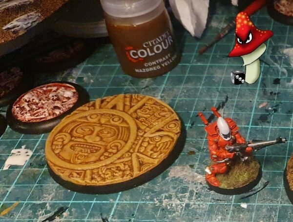 1 x  65 mm Aztec Round Resin Base Rock Stone Warhammer 40k Sigmar Lizardmen AOS - Image 8