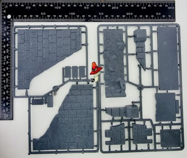 Renedra Breached Castle Wall Sections 28mm 1/56 Scale Plastic wargames scenery - Image 4