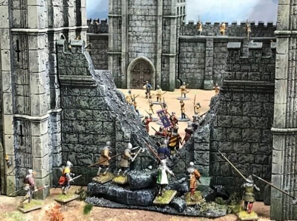 Renedra Breached Castle Wall Sections 28mm 1/56 Scale Plastic wargames scenery - Image 18