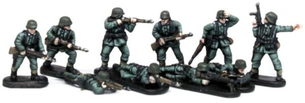 Victrix German Infantry & Heavy Weapons 12mm 1:144 scale WWII VG12013 184 figure - Image 5