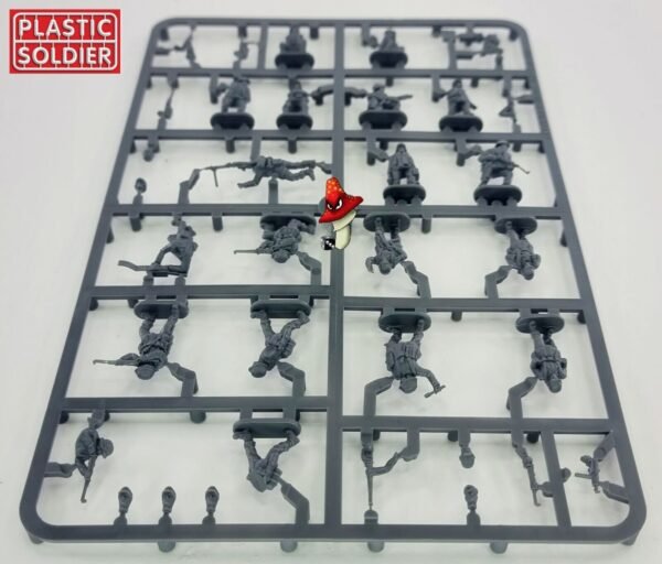 1/72 WWII Late War German Infantry 1943-45 Plastic Soldier Company 1 x Sprue - Image 9