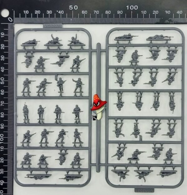 Victrix SOVIET Infanty Sprue 12mm 1:144 scale WWII 1 x sprue set loose - Image 3