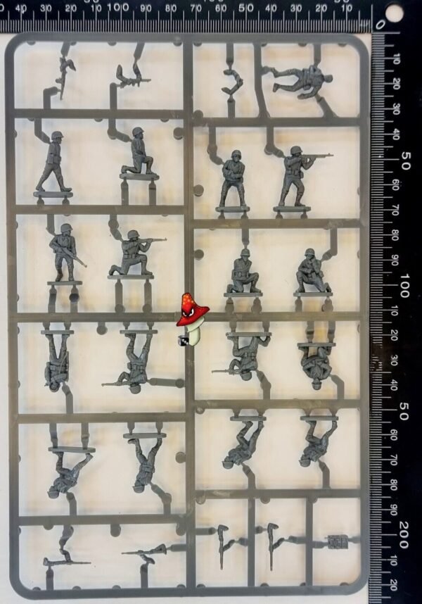 1/72 WW2 American Infantry 1944-45  Plastic Soldier Company  1 x sprue unboxed - Image 3