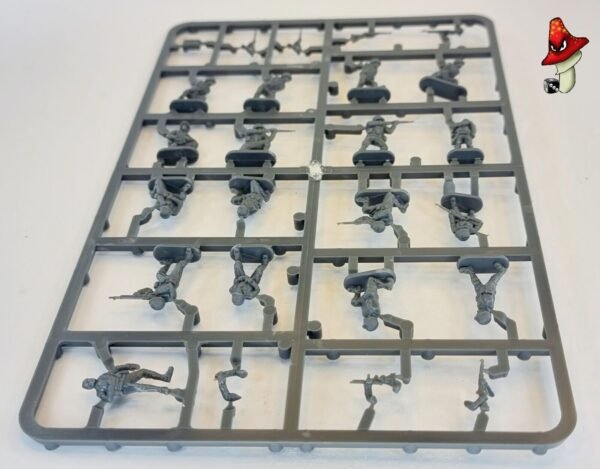 1/72 WW2 American Infantry 1944-45  Plastic Soldier Company  1 x sprue unboxed - Image 8