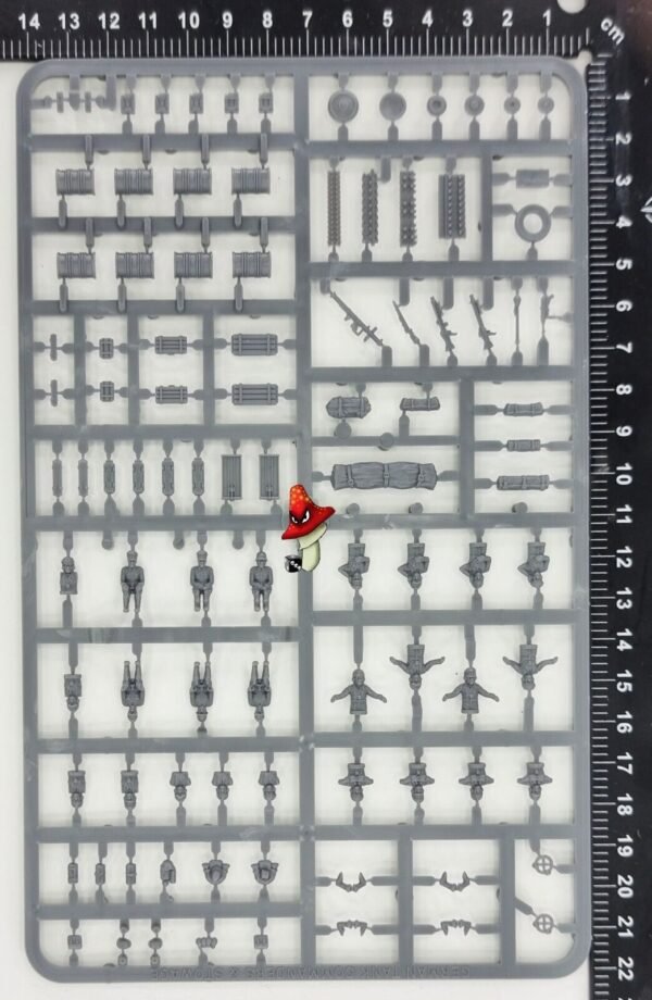 Plastic Soldier Company 15mm German Stowage & Tank Command 1 X Sprue Unboxed WW2 - Image 2