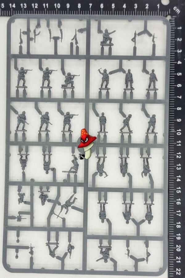 Plastic Soldier Company 15mm WW2 German Infantry 1943-1945 1 x Sprue Unboxed - Image 2