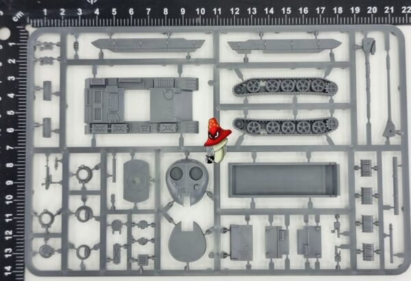 Plastic Soldier Company 15mm Soviet T55/T55AM2 Main Battle Tank 1 x Sprue - Image 2