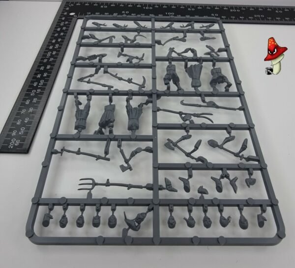 Living Dead Peasants Fireforge Games Forgotten World 1/56 28mm  1 x Sprue  DnD - Image 9